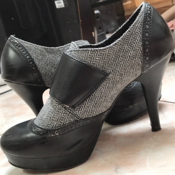 Pin up Heels - Picture 3 of 5